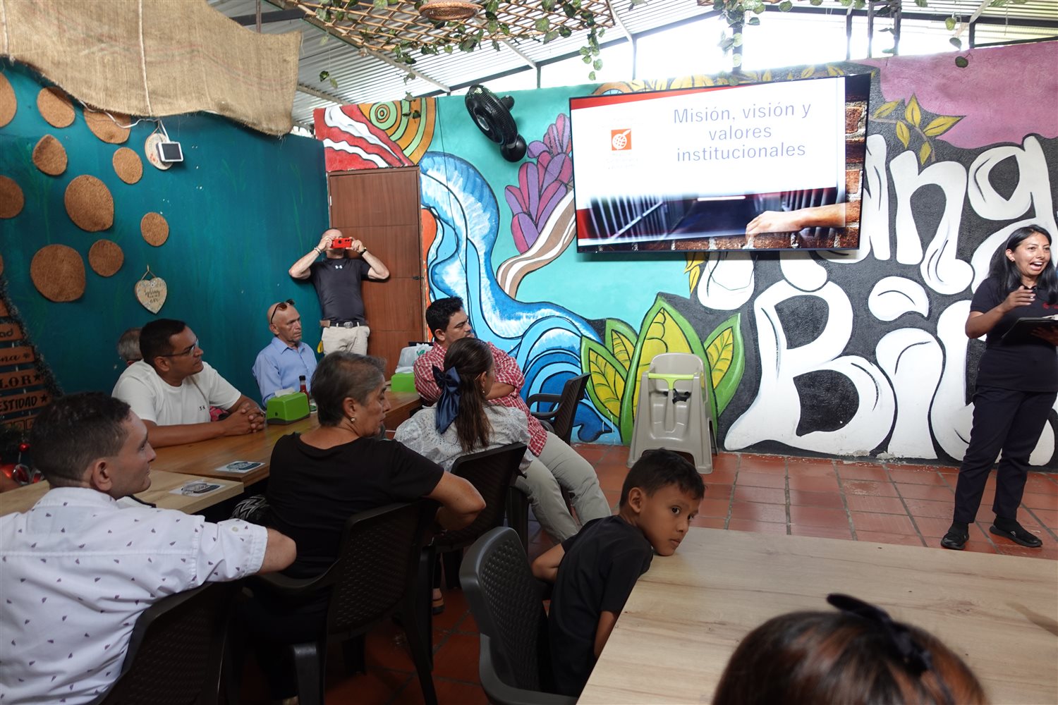 Taller de valores institucionales en Acacías